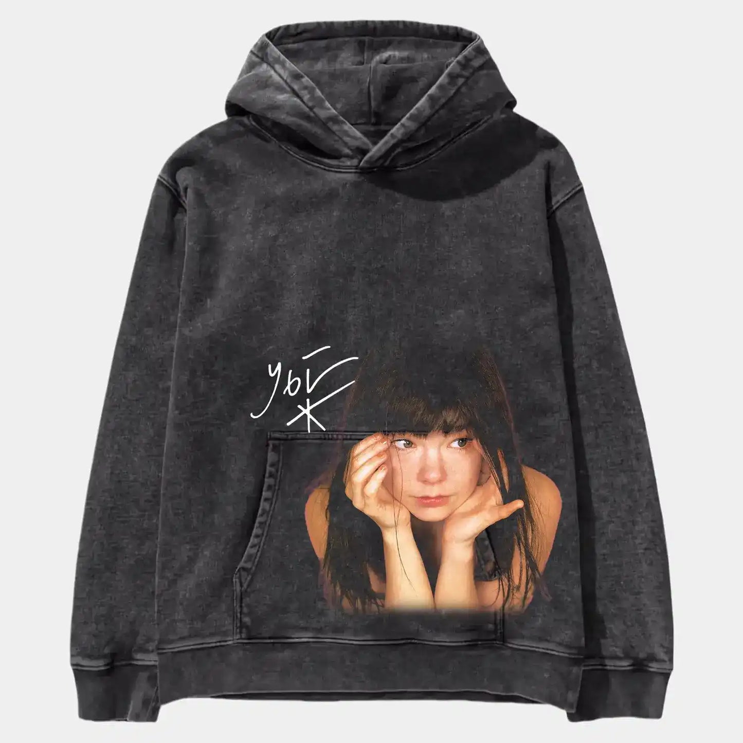 Bj?rk wear