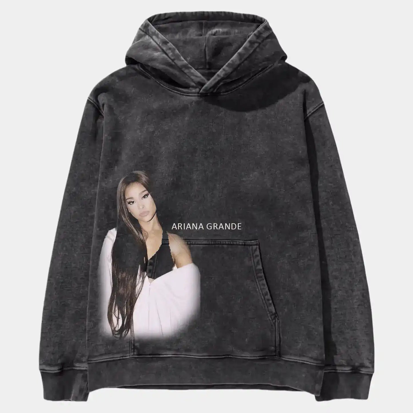 Ariana Grande wear 2