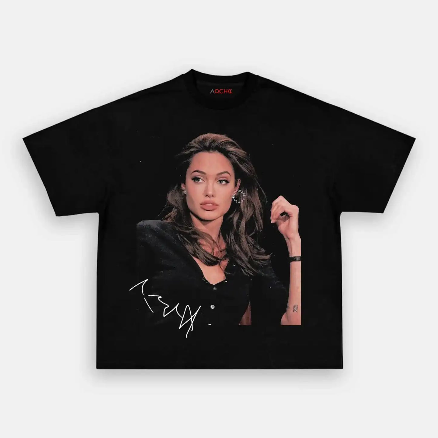 Angelina jolie S1 WEAR