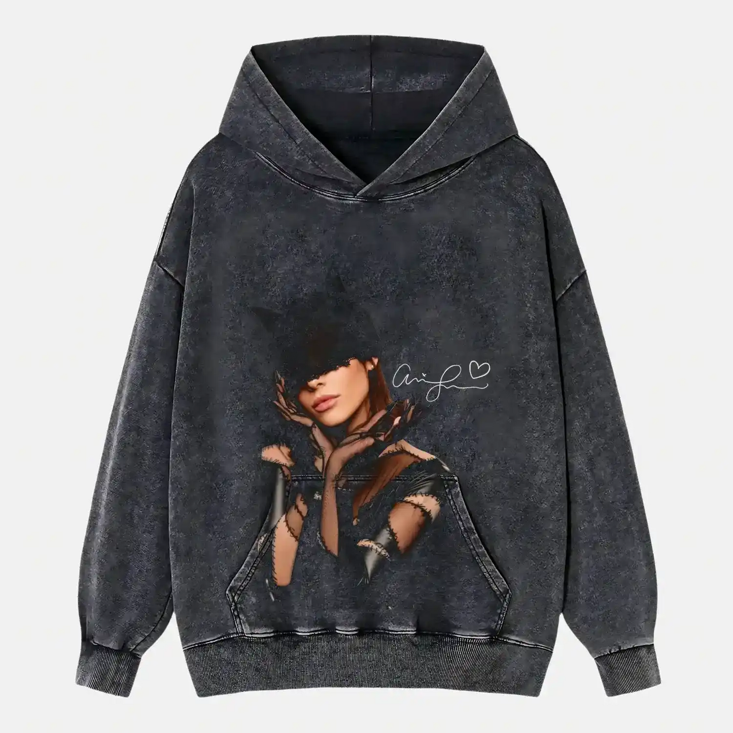 Ariana Grande S1 WEAR