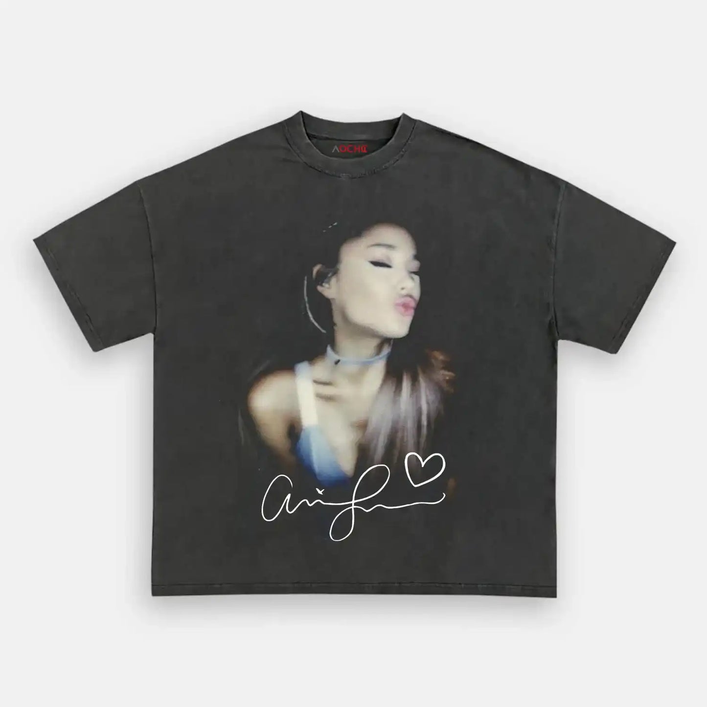 Ariana grande S8 Wear