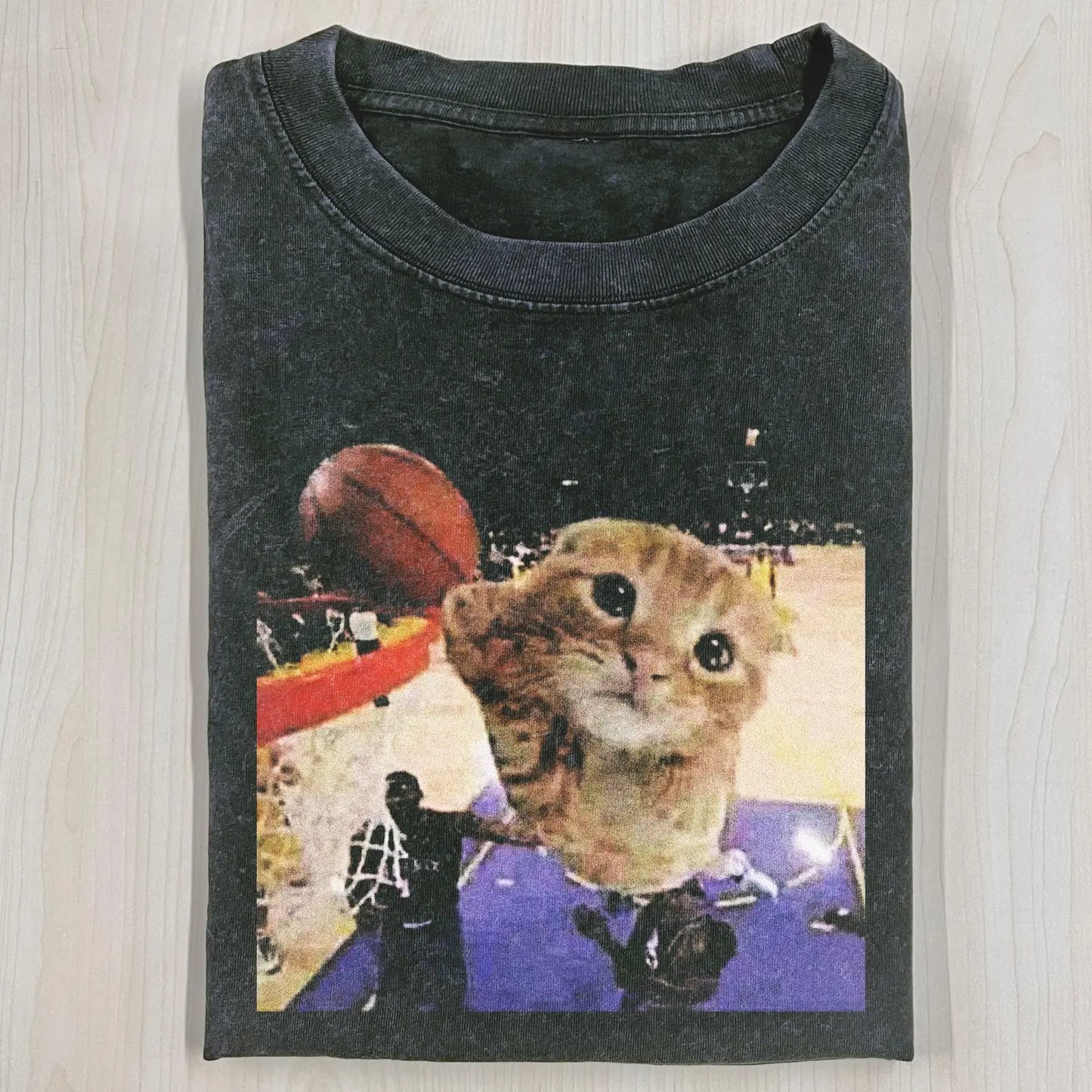 BASKETBALL EXPERT CAT T-SHIRT