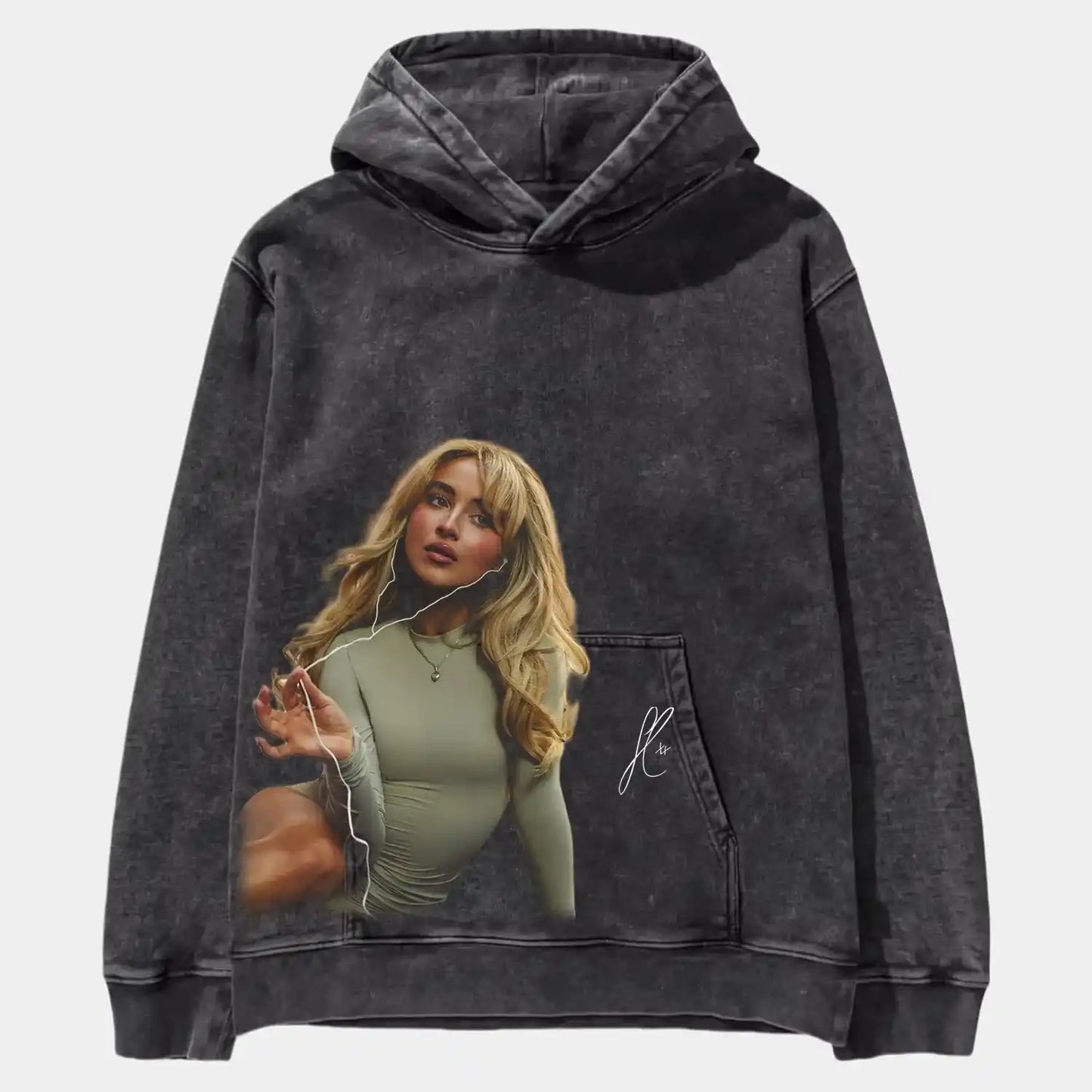 Sabrina carpenter S3 WEAR
