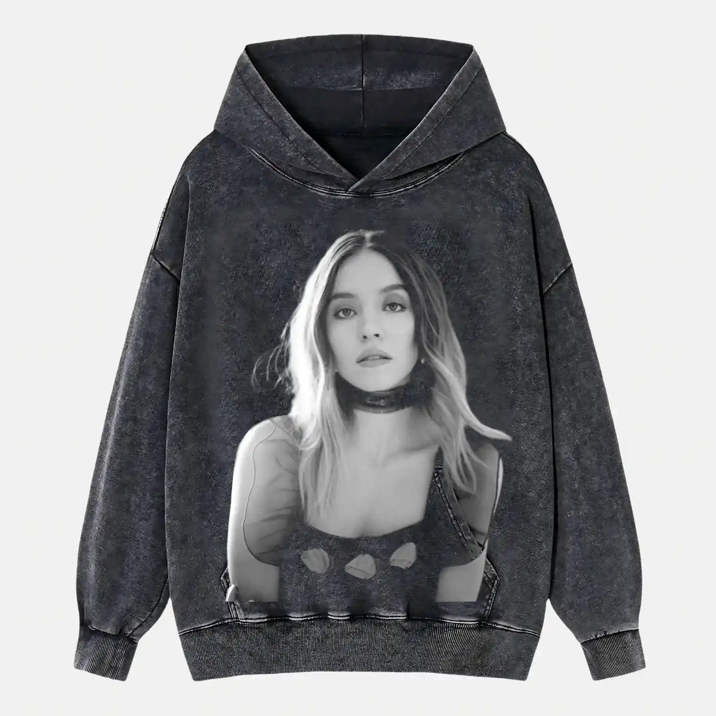 Sydney Sweeney B&W 5,3 Wear