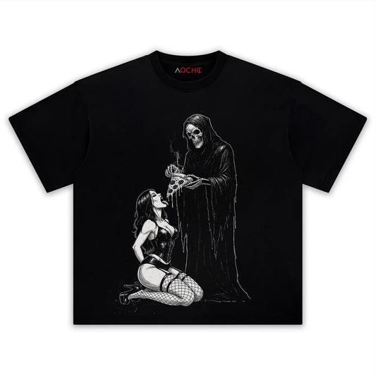 BLACK T-SHIRT