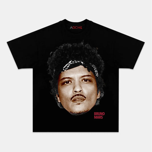 BLACK T-SHIRT