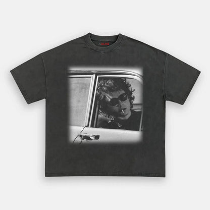 A COMPLETE UNKNOWN WEAR