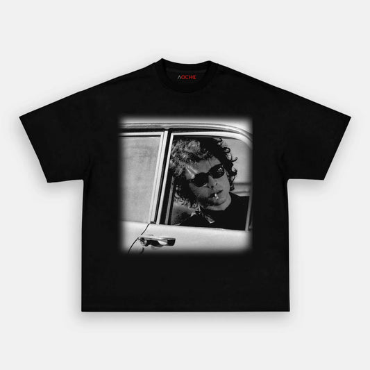 A COMPLETE UNKNOWN WEAR