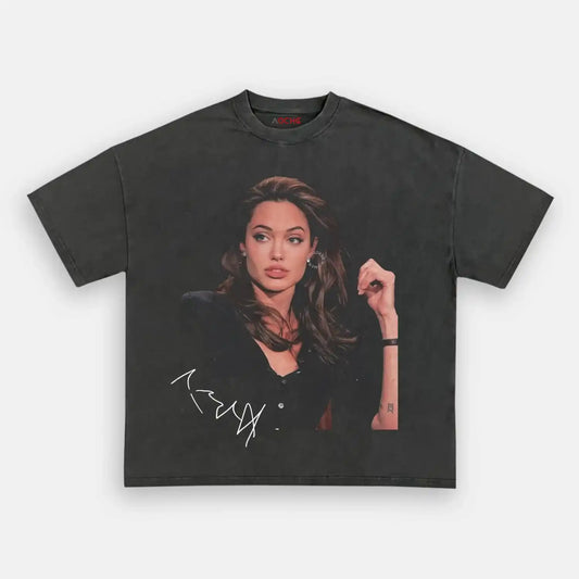 Angelina jolie  S1 WEAR