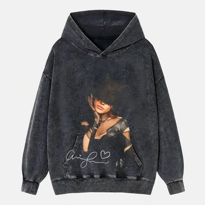 Ariana Grande S2 WEAR
