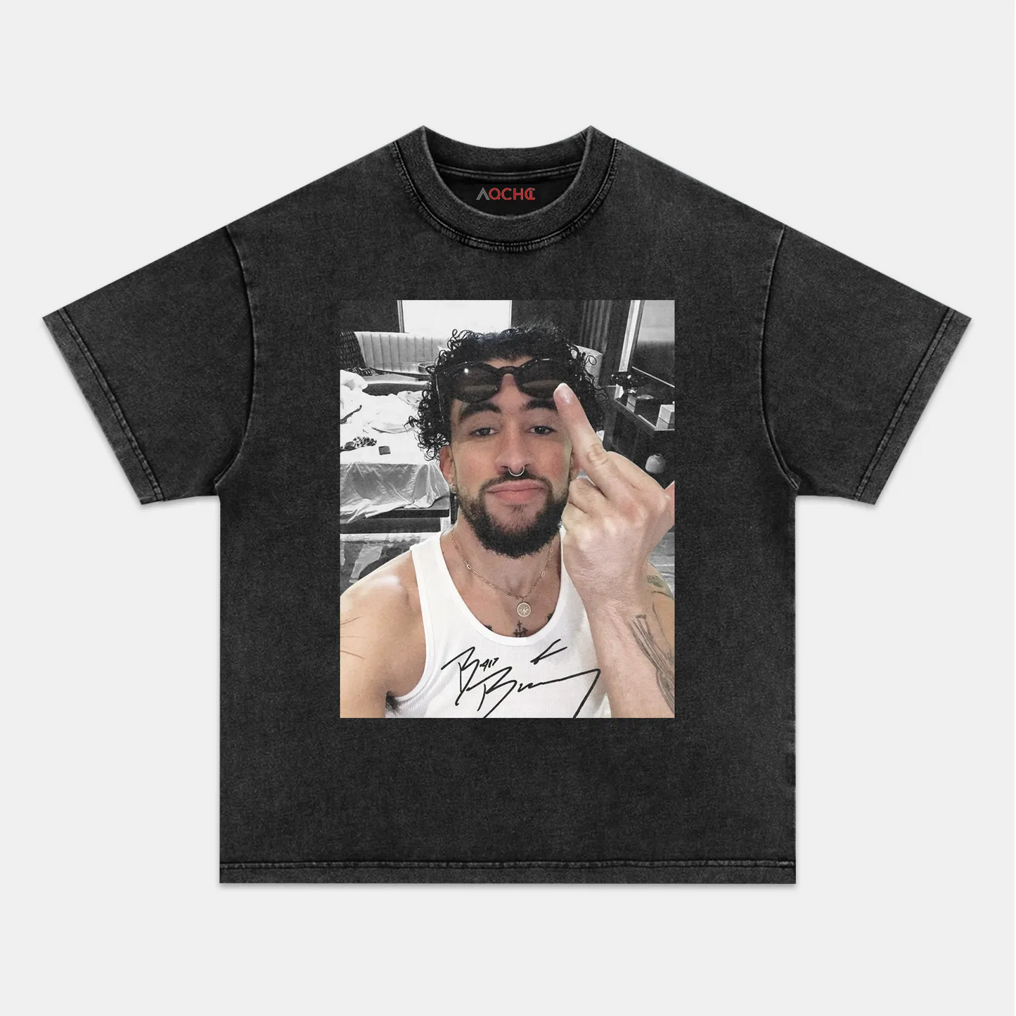BAD BUNNY 2025 TEE