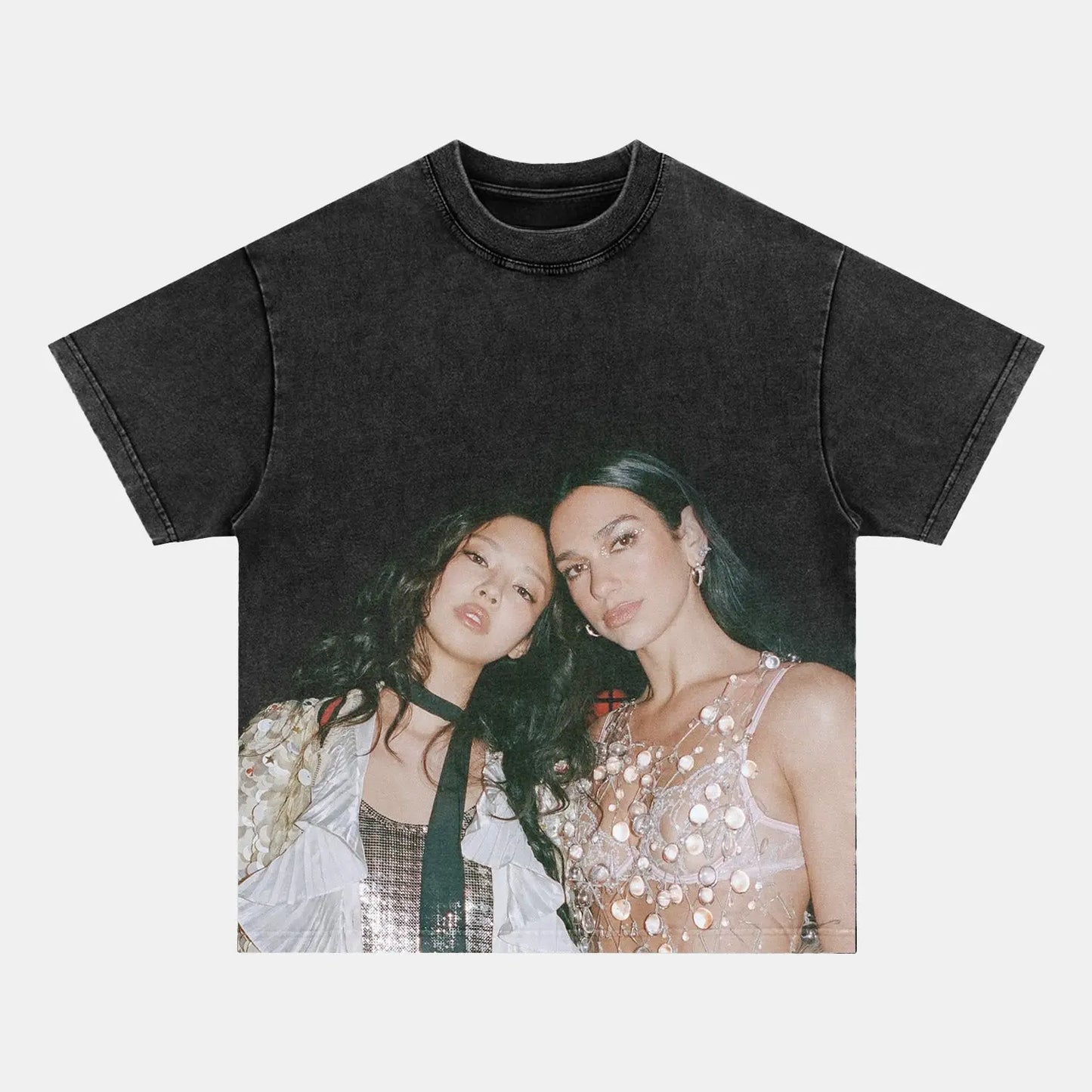 JENNIE AND DUA TEE