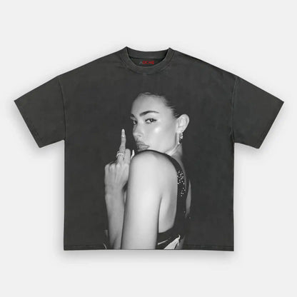 Madison beer finger Wear