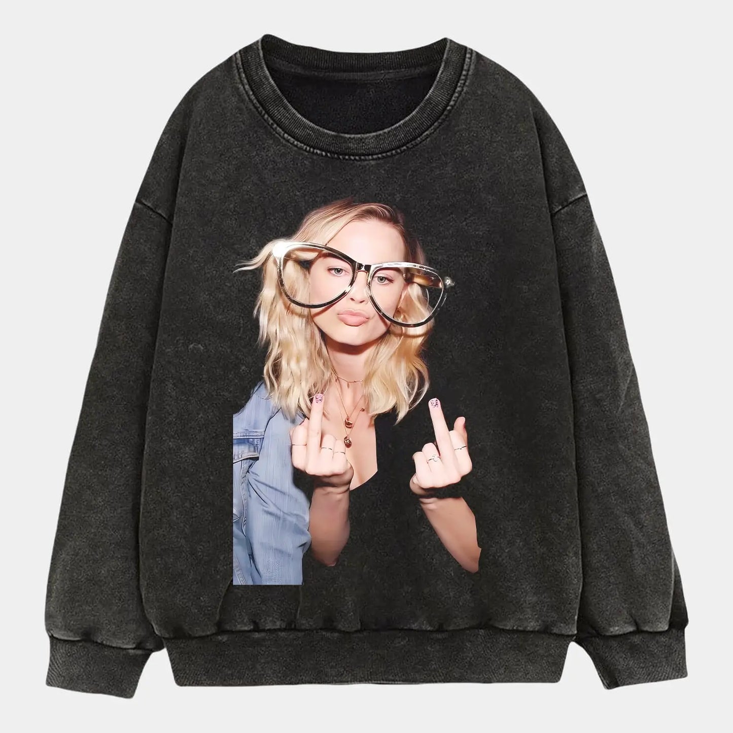 Margot Robbie Tee V1.1
