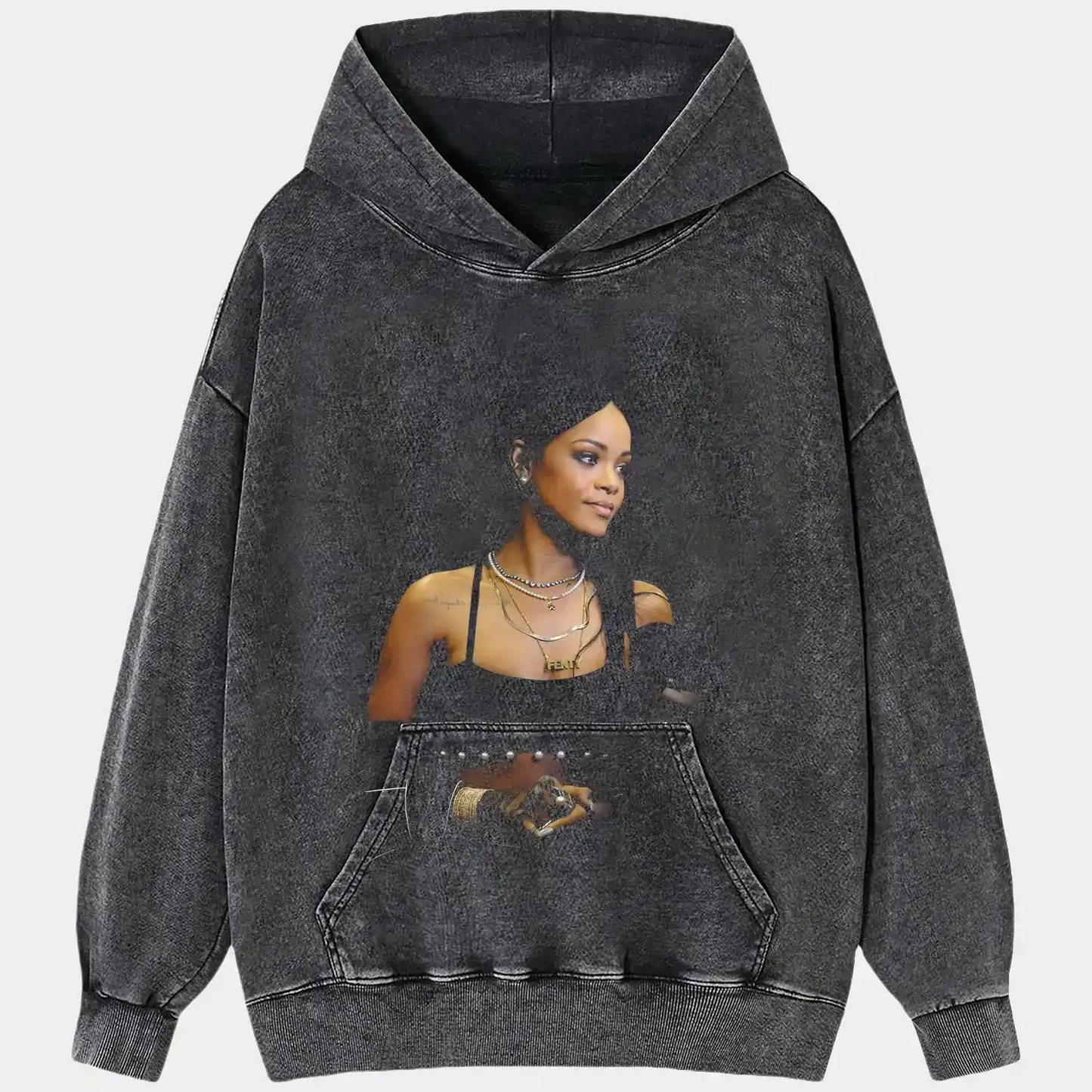 RIHANNA W2 WEAR