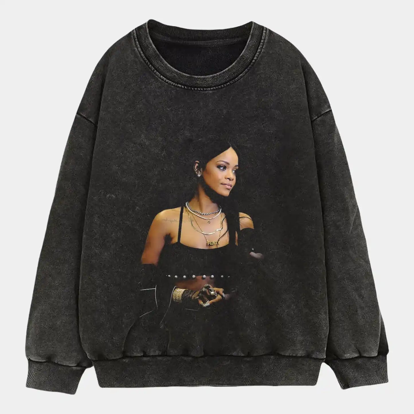 RIHANNA W1 WEAR