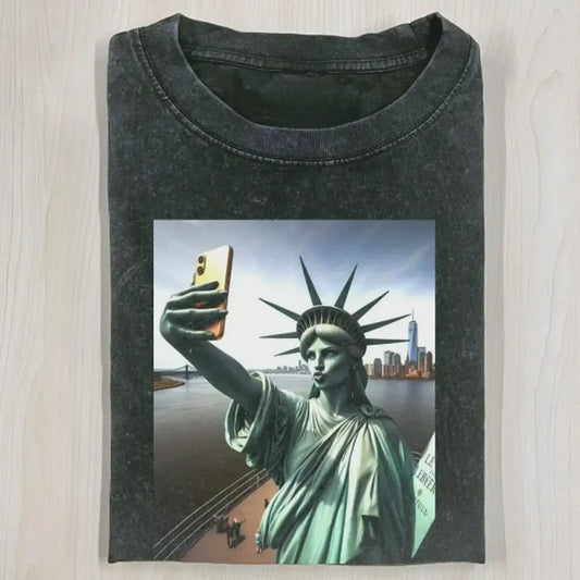 STATUE OF LIBERTY 2.0 T-SHIRT