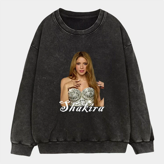 Shakira A2 TEE