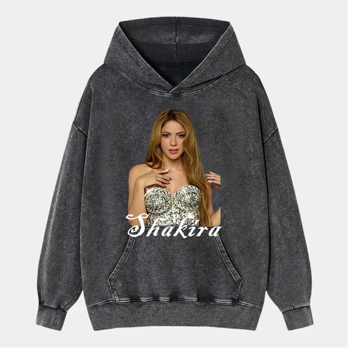 Shakira A2 TEE