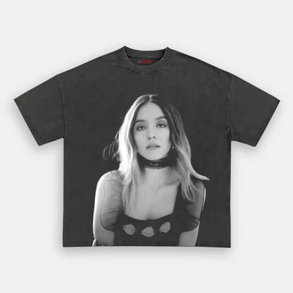 Sydney Sweeney  B&W 5,3 Wear