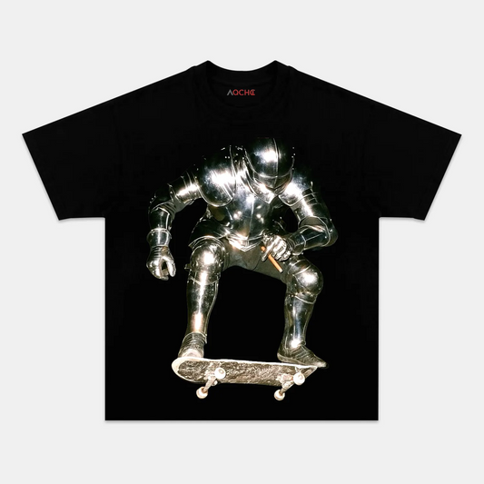 THE KNIGHT V2 TEE