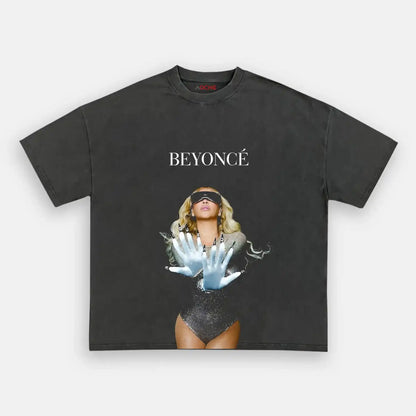 beyonce Crossed hands wear
