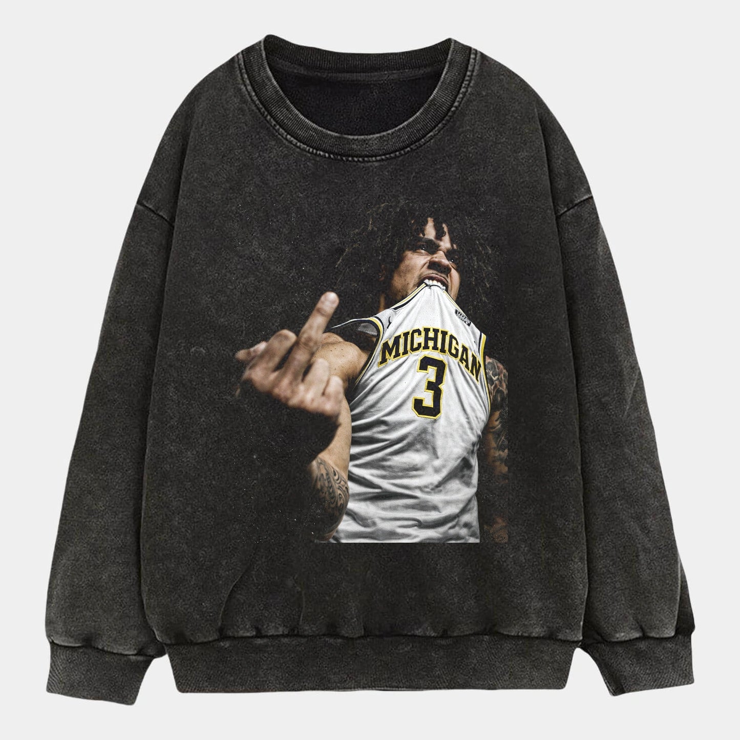 Elliot Cadeau Tee 1 - AQCHIC